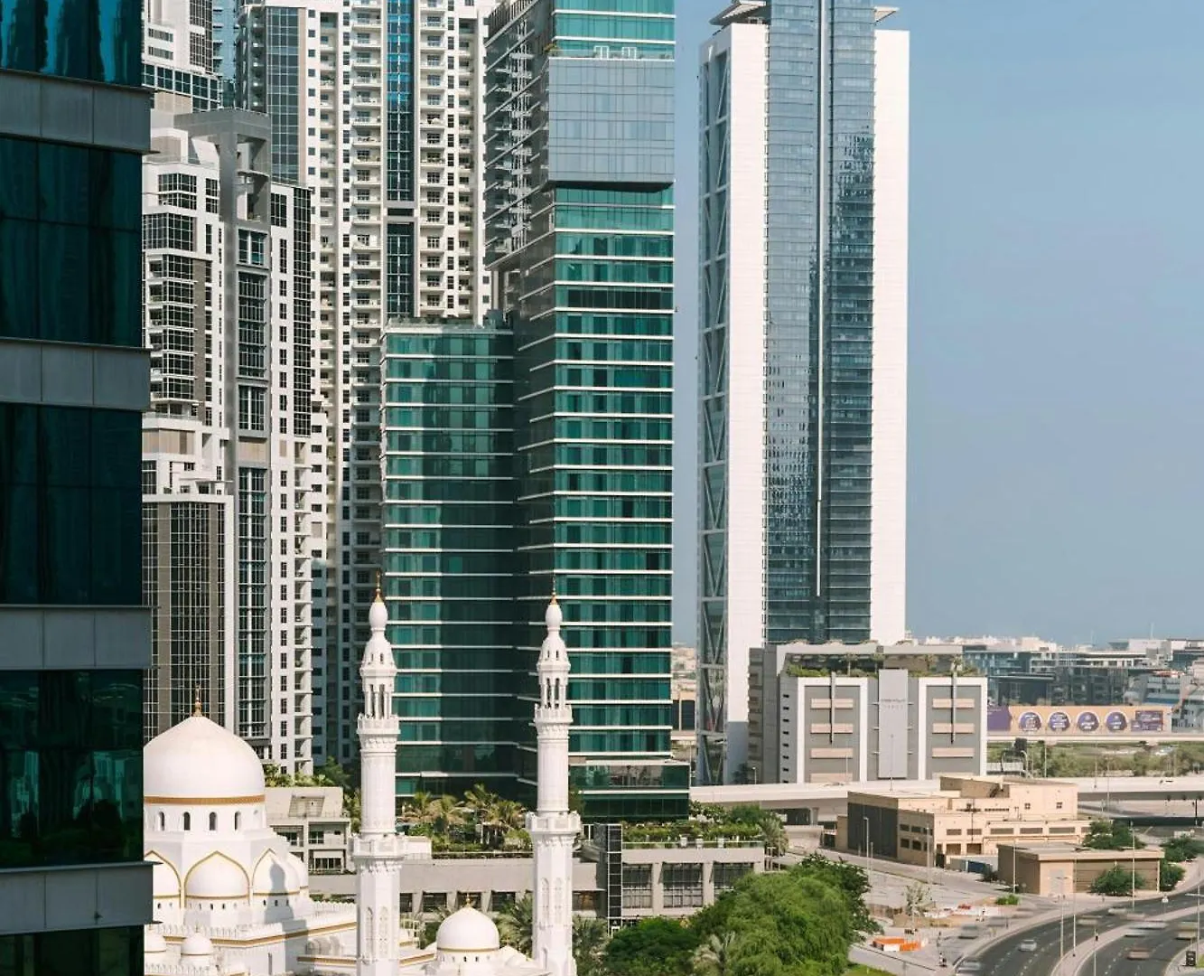 Sonder By Marriott Bonvoy Business Bay Apartments Dubai