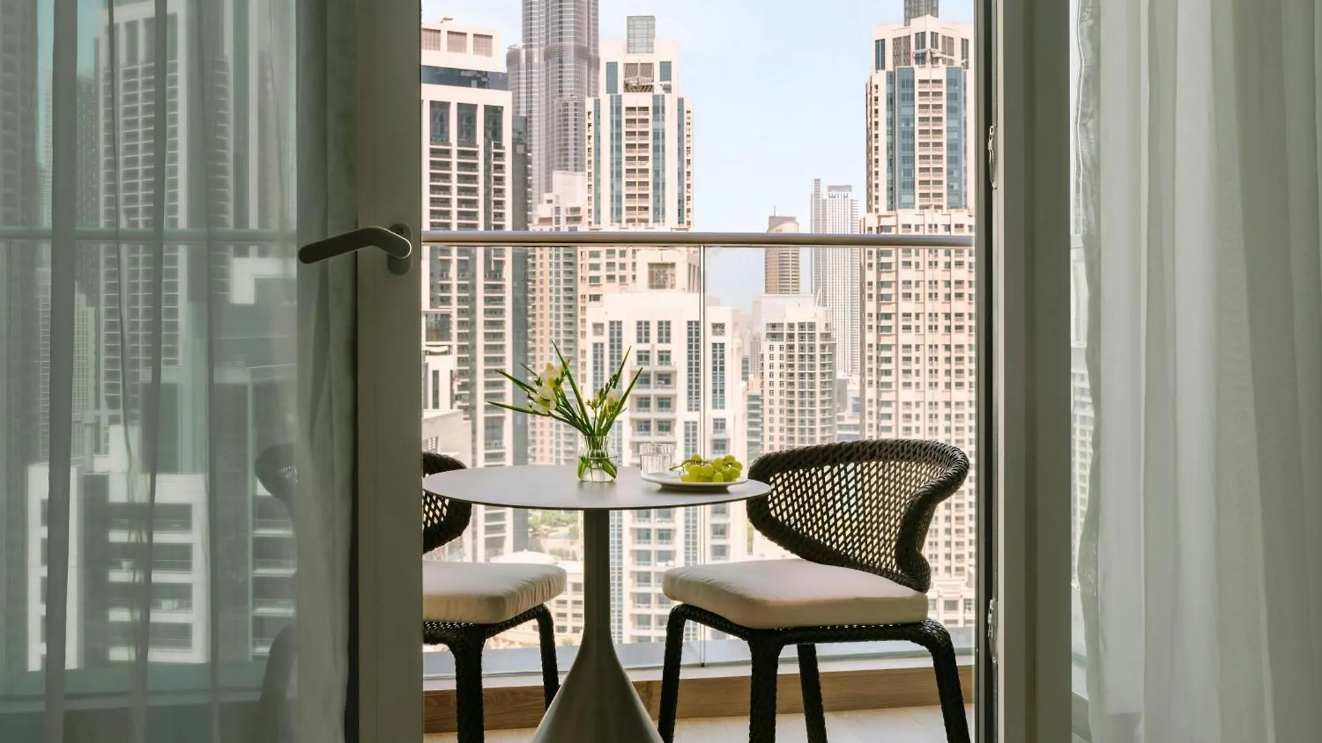 Sonder By Marriott Bonvoy Business Bay Apartments Dubai United Arab Emirates