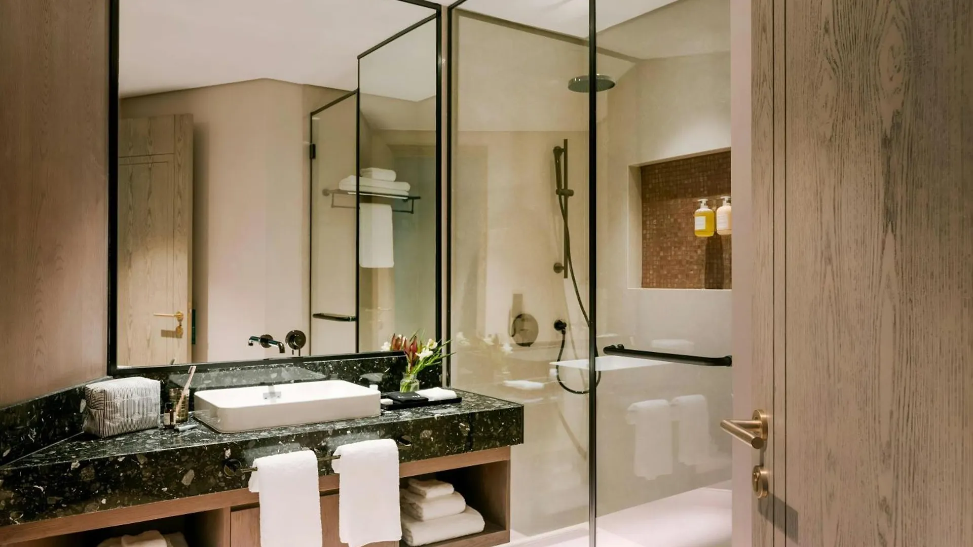 Sonder By Marriott Bonvoy Business Bay Apartments Dubai